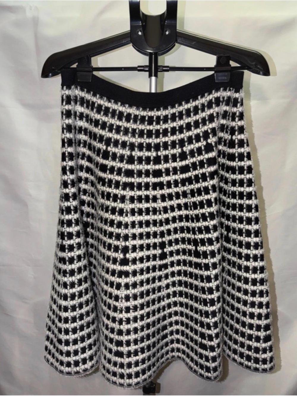 Kate & Mallory Black and White Houndstooth Skirt
